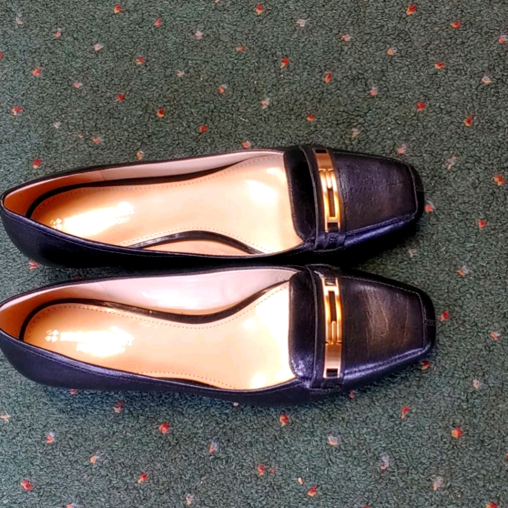 Black shoes